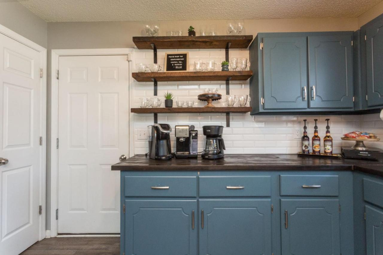 Once-In-A-Lifetime Coffee-Themed Stay For Up To 8 Clarksville Buitenkant foto